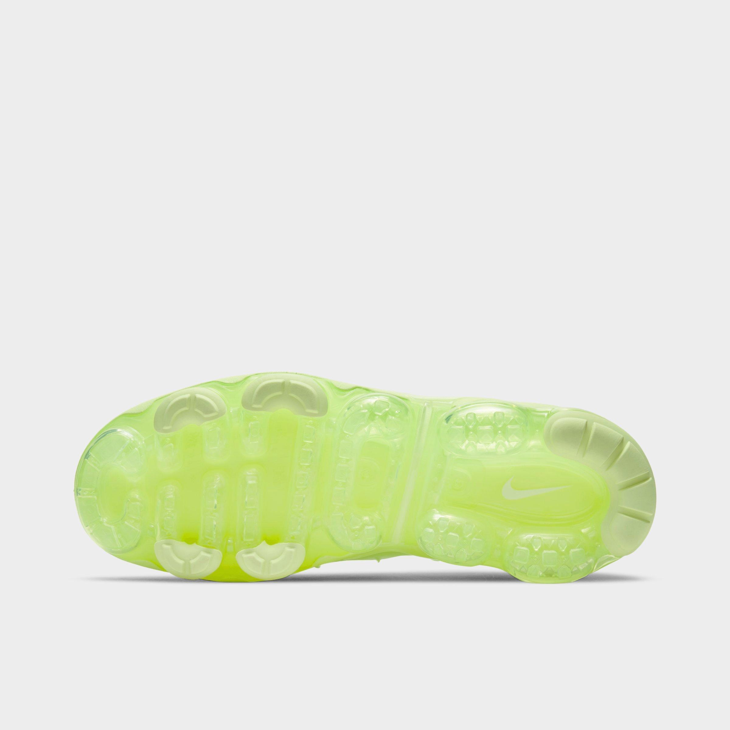 air max plus barely volt