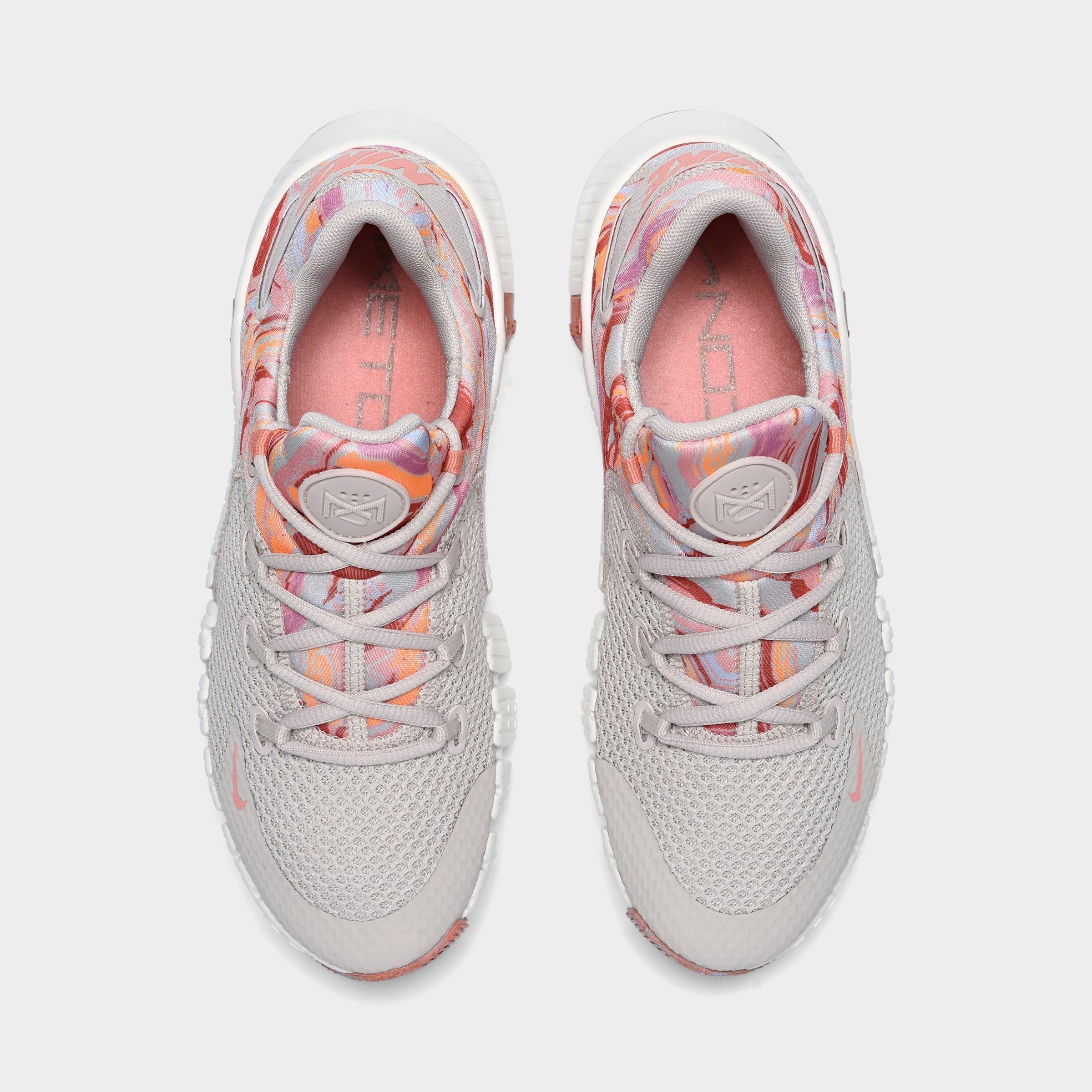 womens nike free metcon