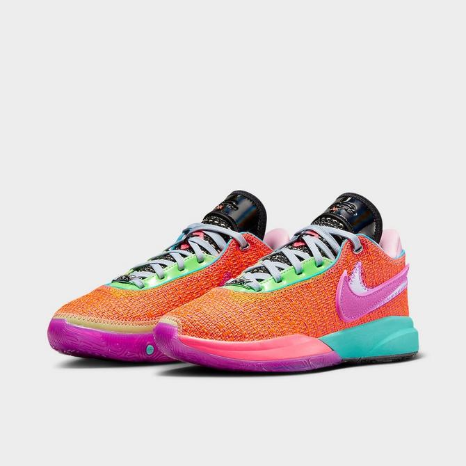 Flashy basketball cheap shoes