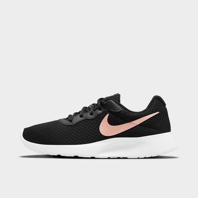 Nike womens outlet tanjun athletics sneakers