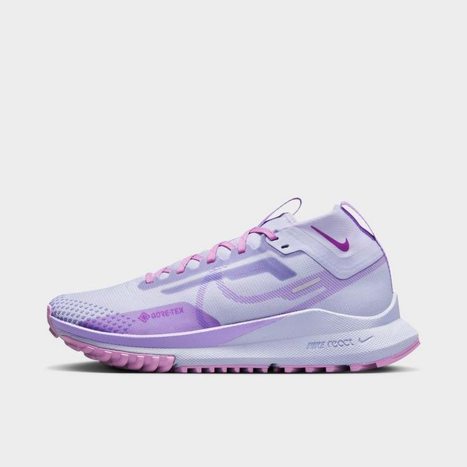 Waterproof nike deals womens shoes