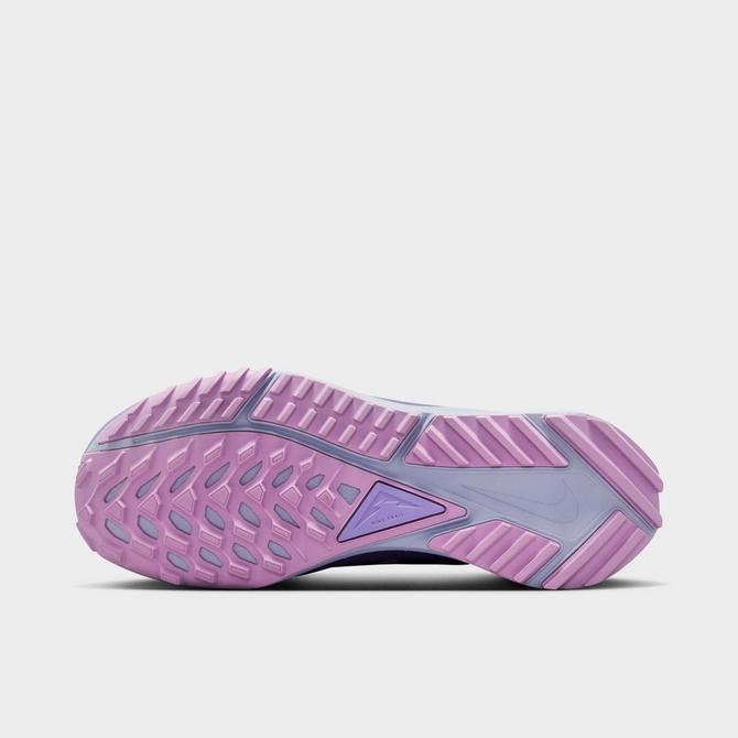 Nike waterproof outlet shoes womens