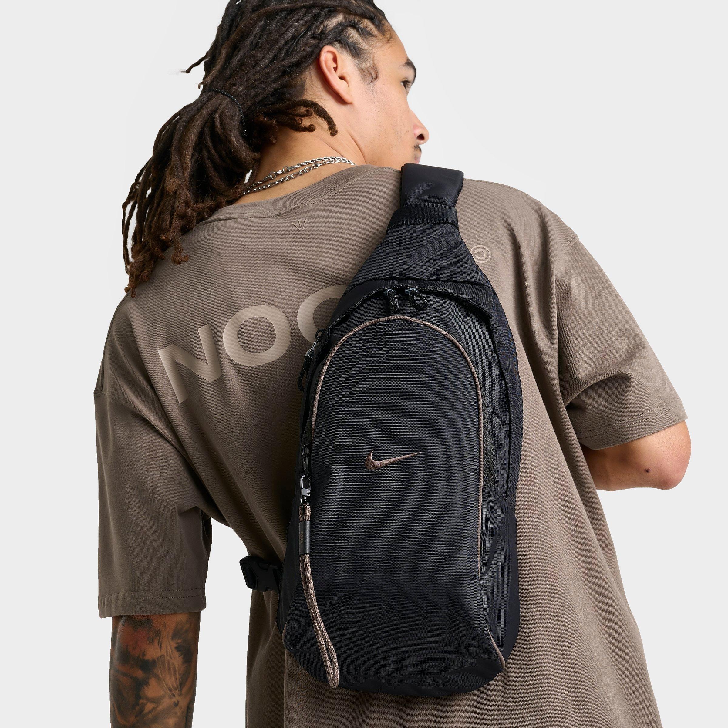 Nike Sportswear Essentials Sling Bag (8L) | JD Sports