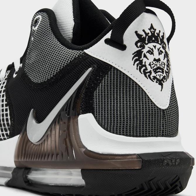 Lebron witness shop black and white