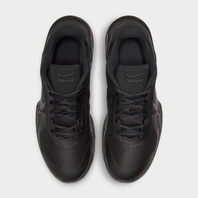 Nike air outlet black basketball shoes