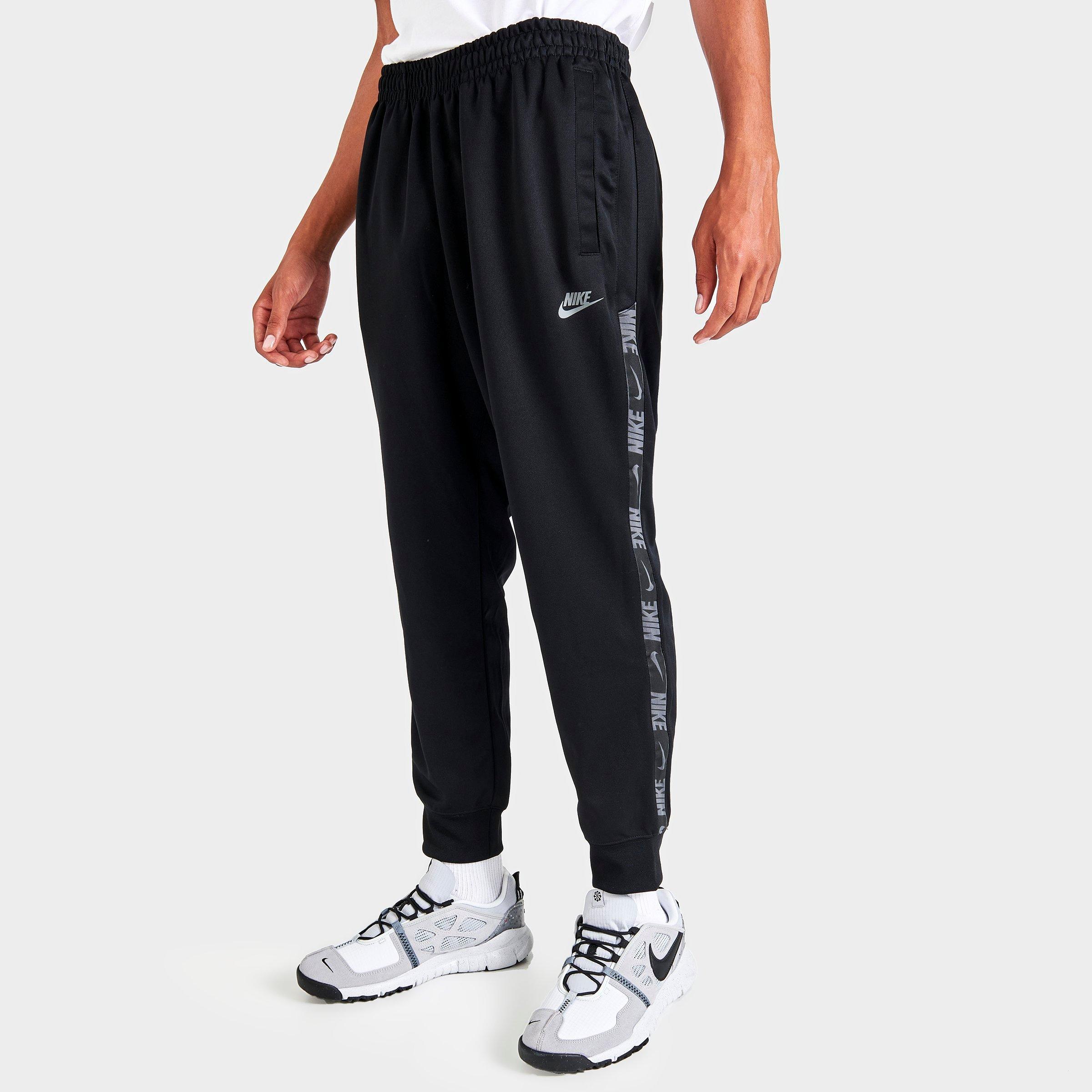 nike repeat joggers