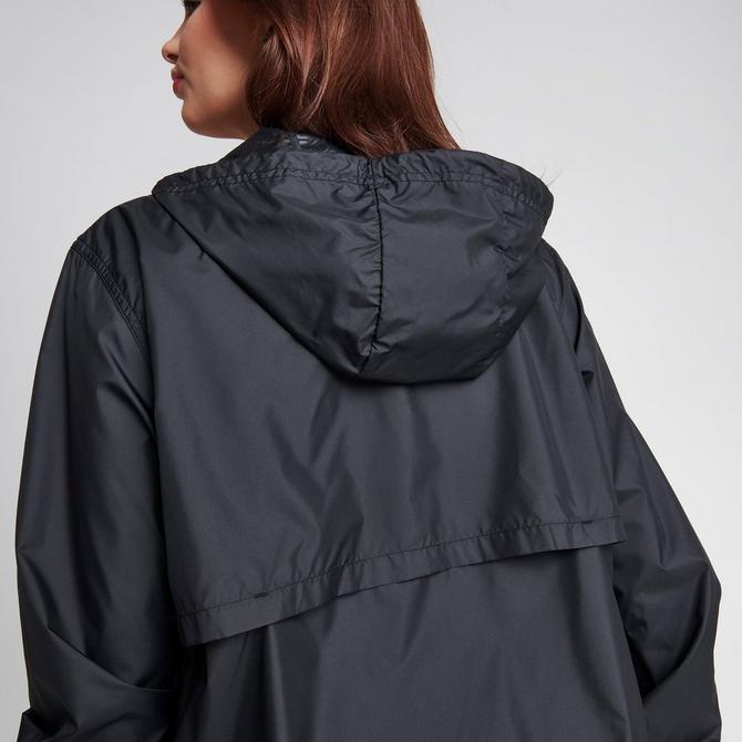 Nike Sportswear Essential Repel Women's Woven Jacket.