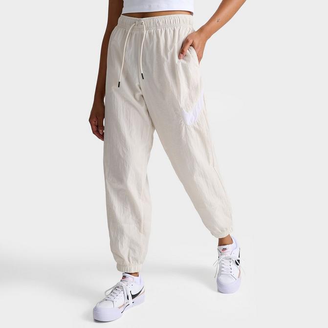 Nike Sportswear Essential Women's Mid-Rise Trousers. Nike AU