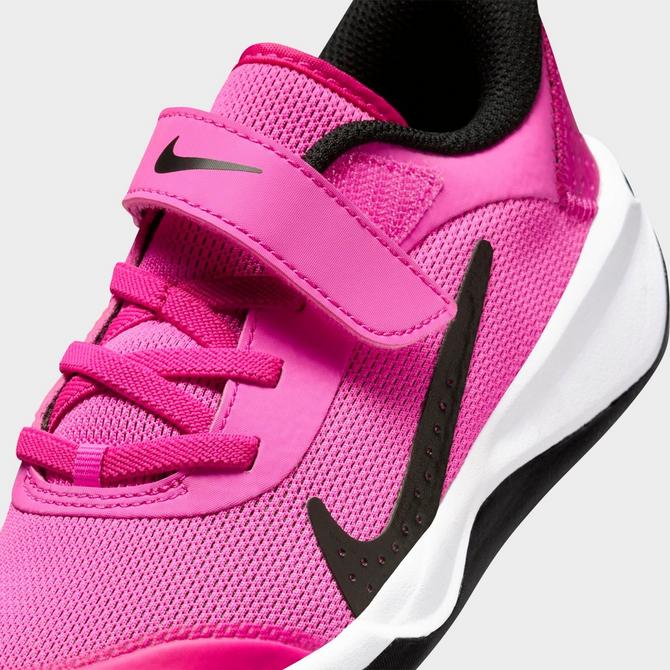 Front view of Little Kids' Nike Omni Multi-Court Stretch Lace Casual Shoes in Laser Fuchsia/White/Black Click to zoom