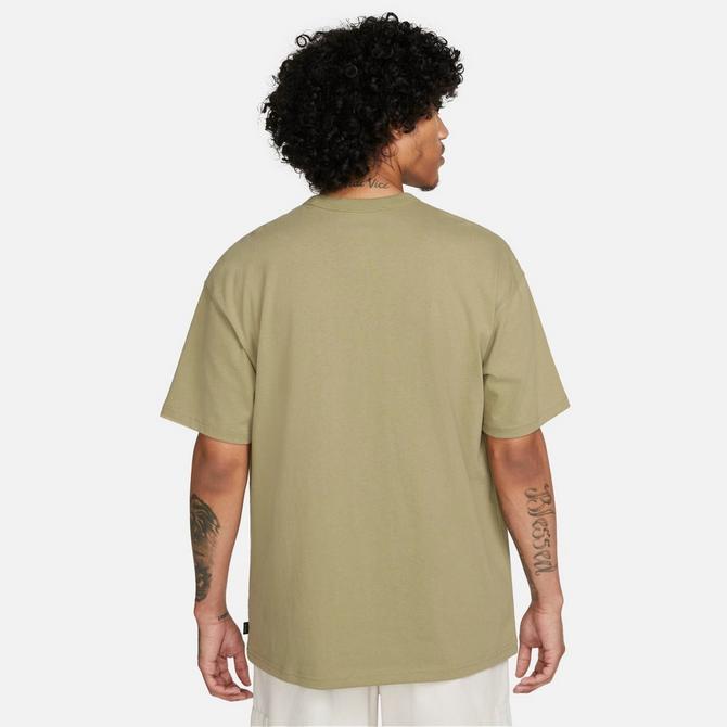 Nike Sportswear Premium Essentials Men's Pocket T-Shirt