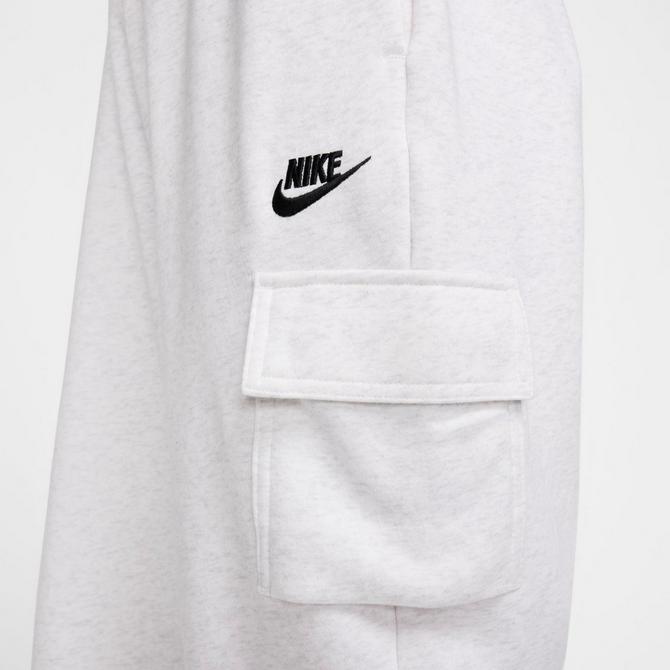 Women s Nike Sportswear Club Fleece Mid Rise Oversized Cargo Sweatpants