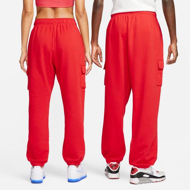 Nike Sportswear Club Fleece Women's Mid-Rise Oversized Cargo Sweatpants