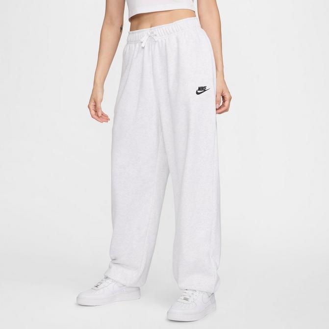 Women s Nike Sportswear Club Fleece Mid Rise Oversized Sweatpants