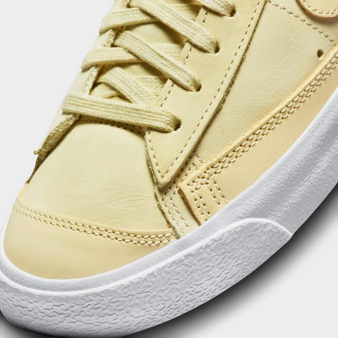 Nike blazer premium outlet low women's shoe