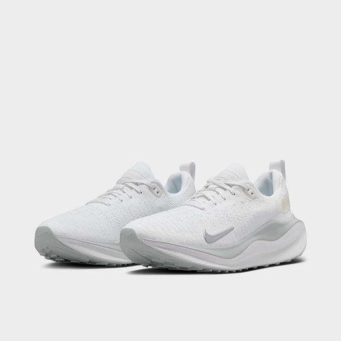 Nike free trainer 4.0 v2 best sale womens silver