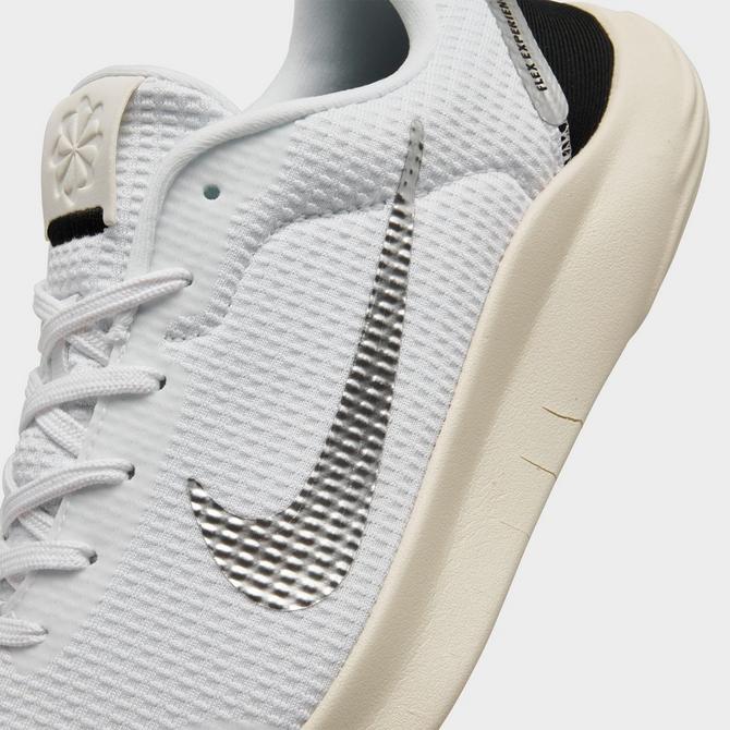 Nike running flex trainers in white best sale