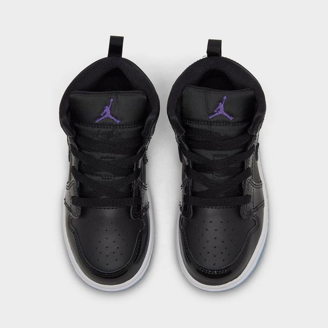 Black store jordans infant