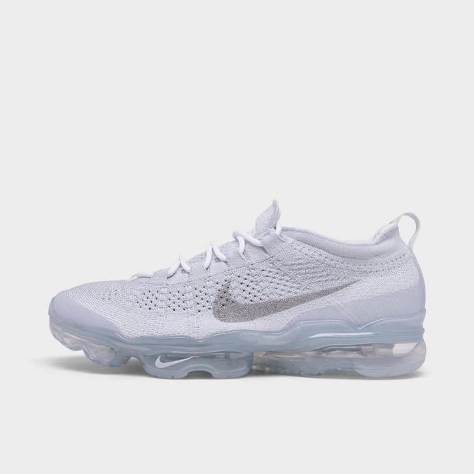 Nike air vapormax on sale flyknit running shoes