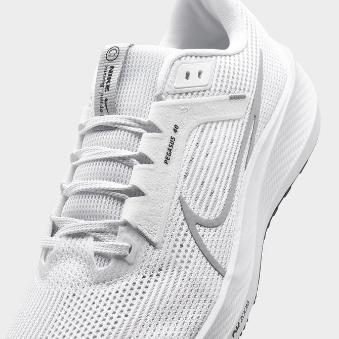 All white nike pegasus hotsell