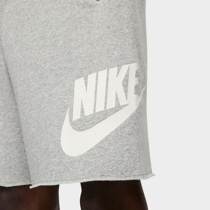 Nike Club Alumni Men's French Terry Shorts