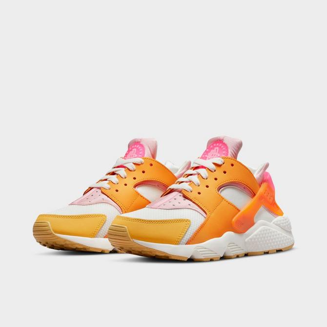 Nike air huarache run red women's casual clearance shoes