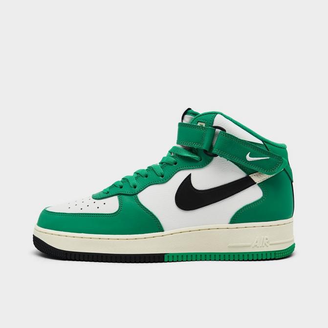 Nike Air Force 1 '07 sneakers in white and green