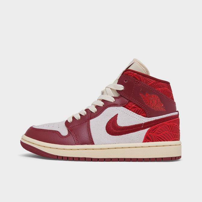 Air Jordan 1 Mid SE Women's Shoes.