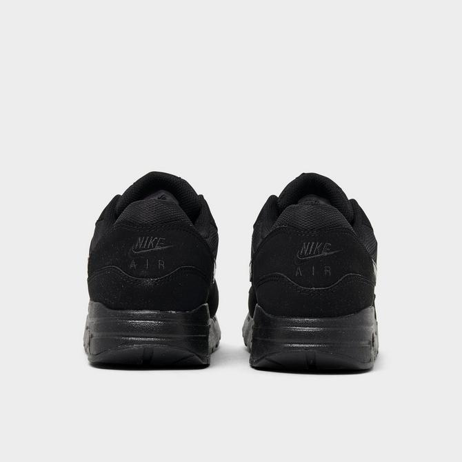 Black suede nike air clearance max 1