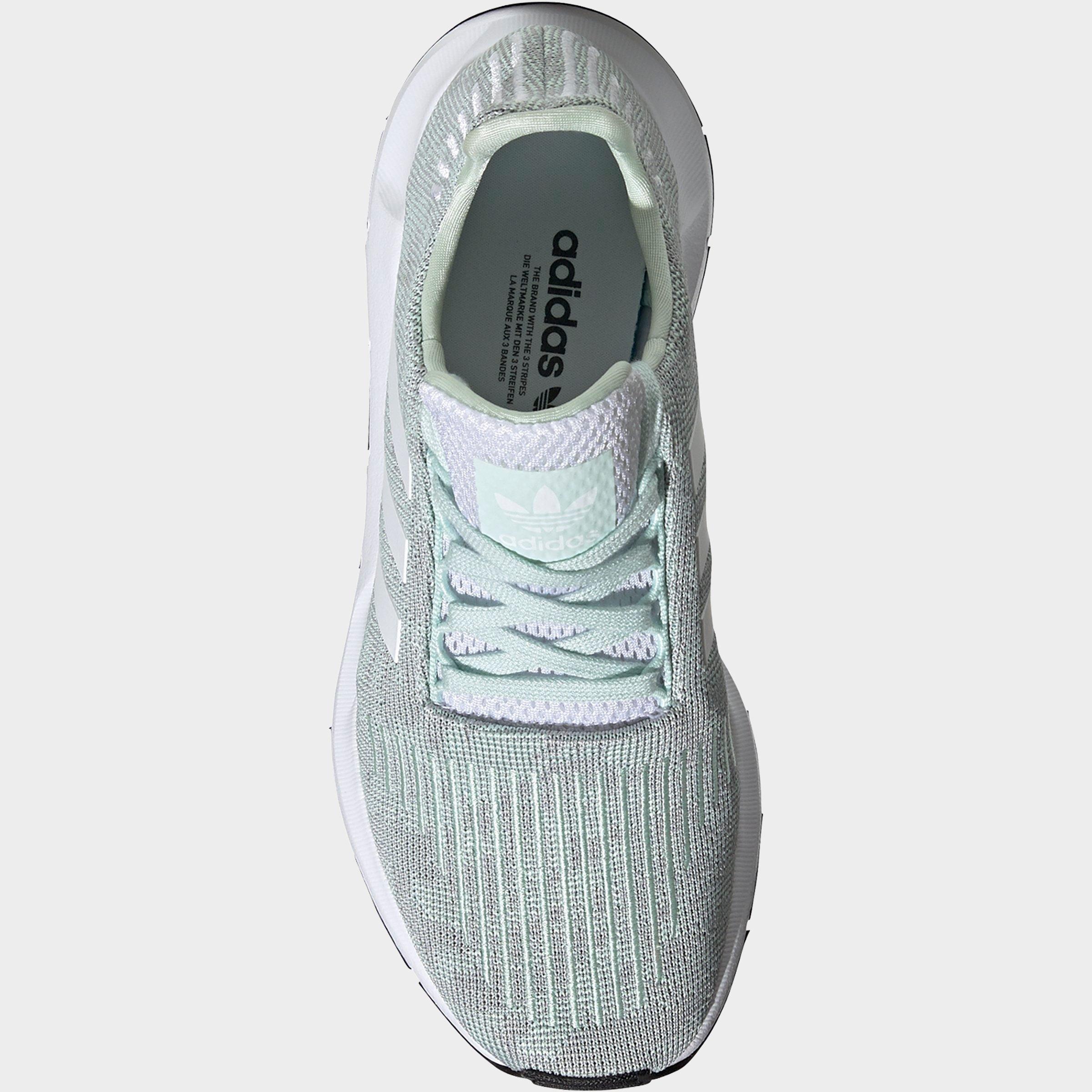 swift run womens green