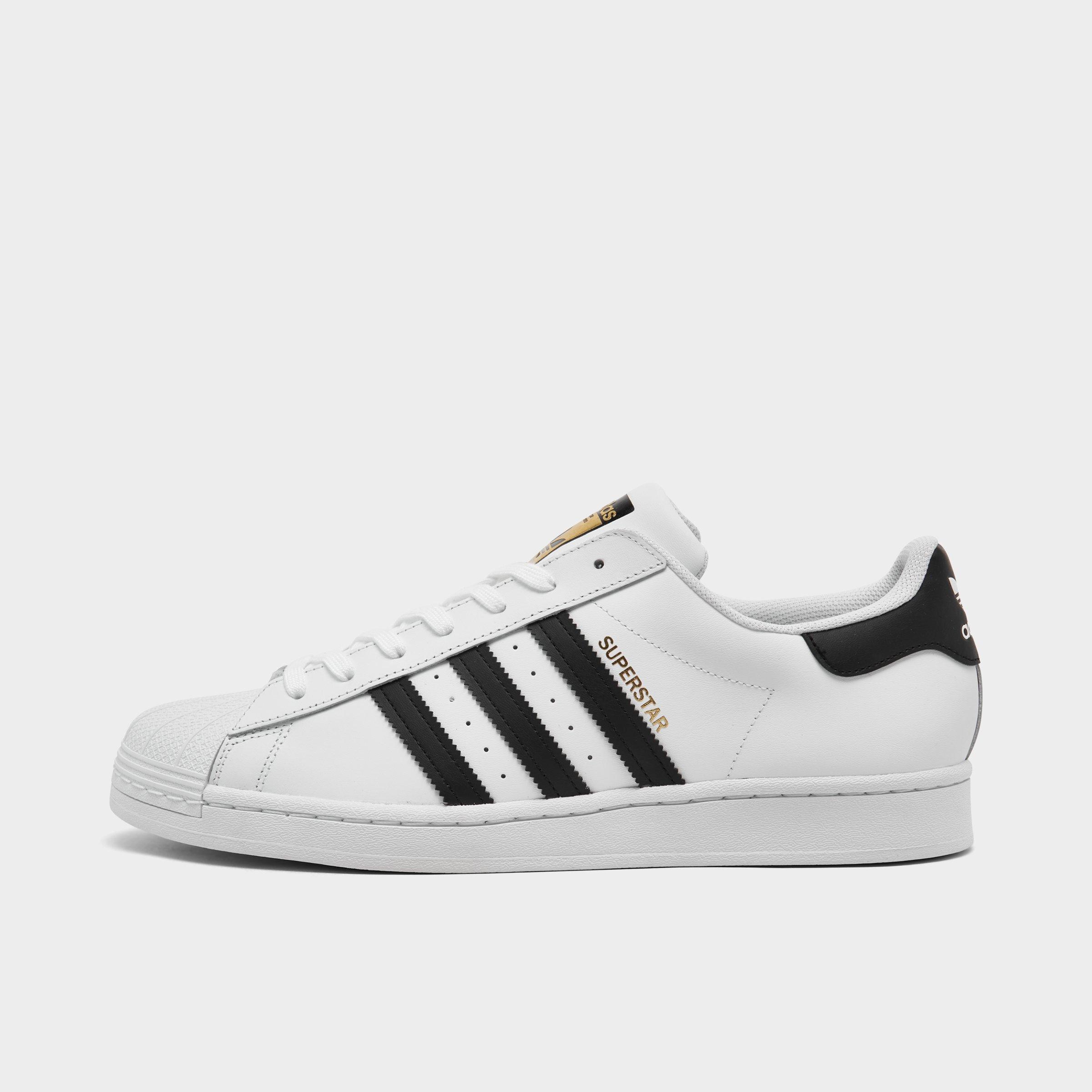 Adidas casual sports shoes