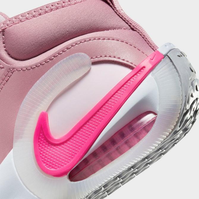 Pink nike hotsell basketball shoes