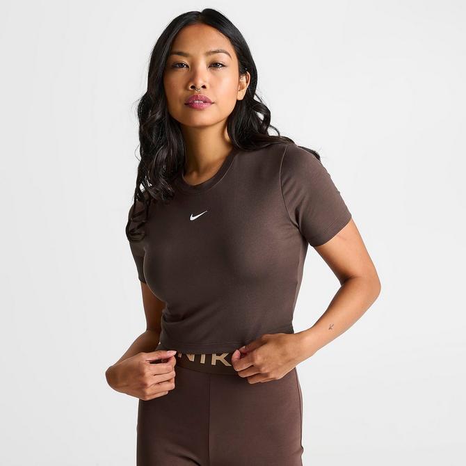 Nike Nike Sportswear Essential Women's Slim-Fit Crop T-Shirt Black -  black/white
