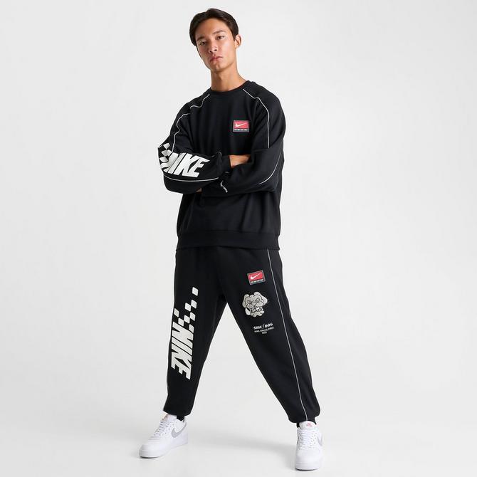 Men s Nike Sportswear Shoe Dog Graphic Fleece Jogger Pants JD Sports