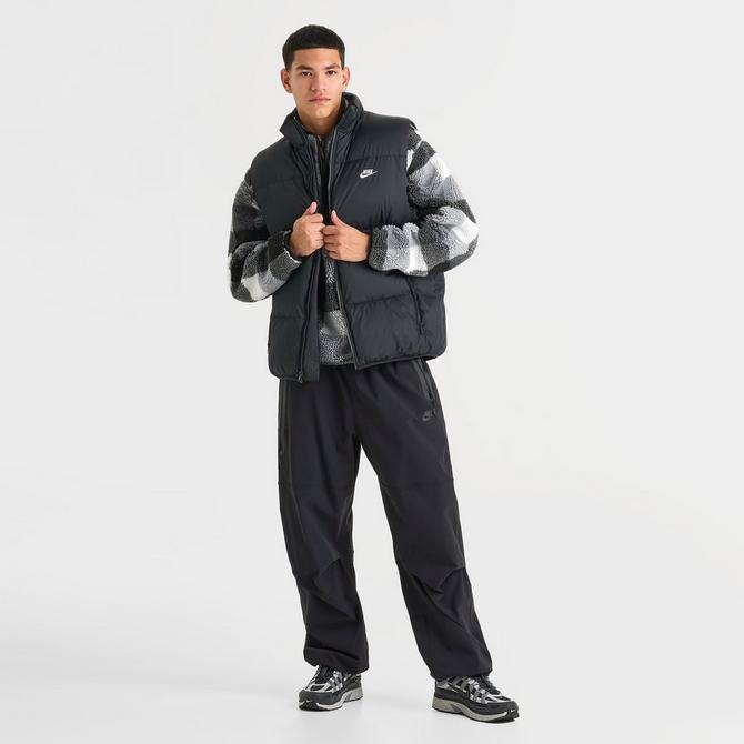 Nike puffer vest with 2024 hood