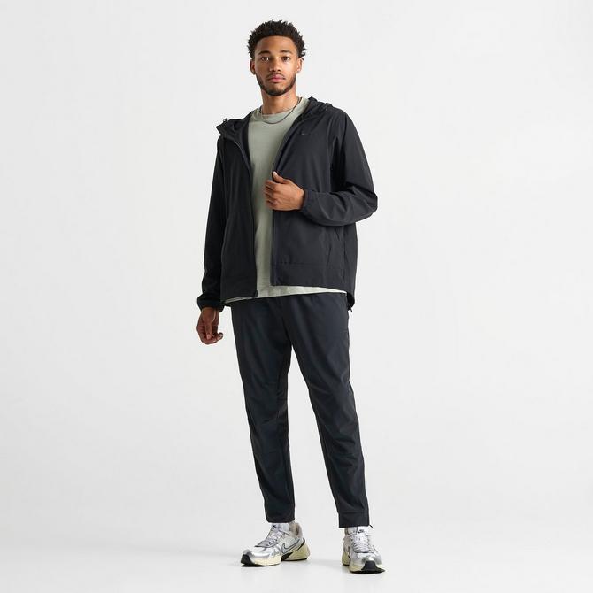 Nike Unlimited Men's Water-Repellent Hooded Versatile Jacket.