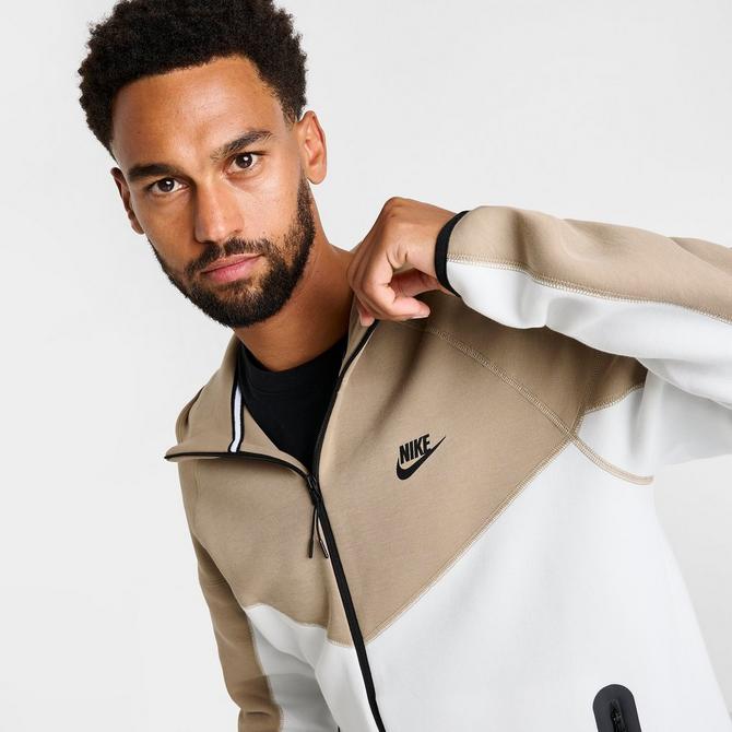 Nike Tech Fleece Windrunner - Brown
