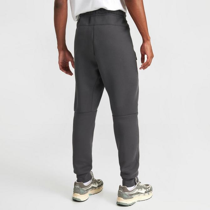 Nike NSW Tech Fleece Joggers Mens Pants Beige Black FB8002-020