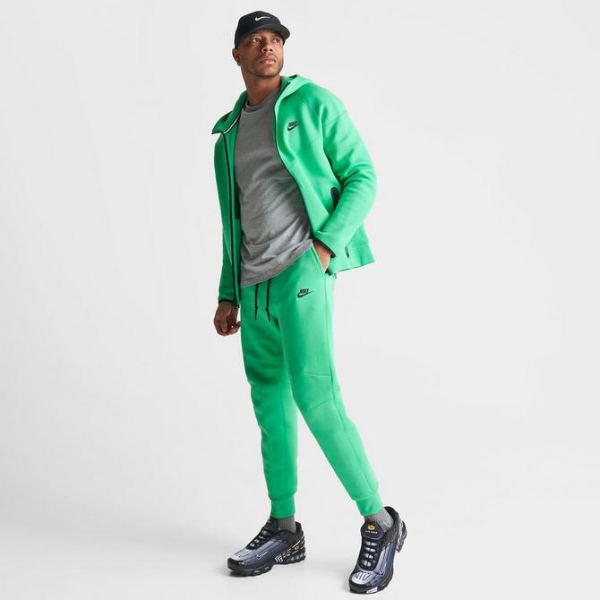 Nike Sportswear Essential Fleece Tracksuit Light Green Men's - FW23 - US