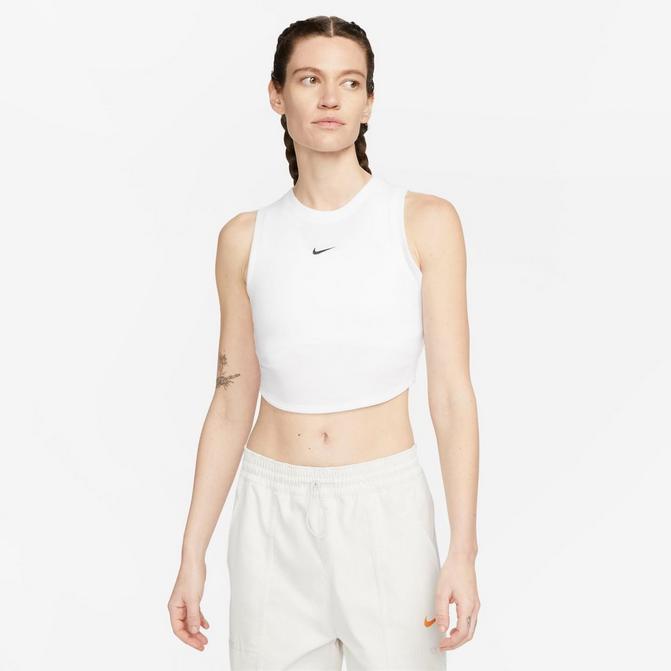 Top 2025 cropped nike