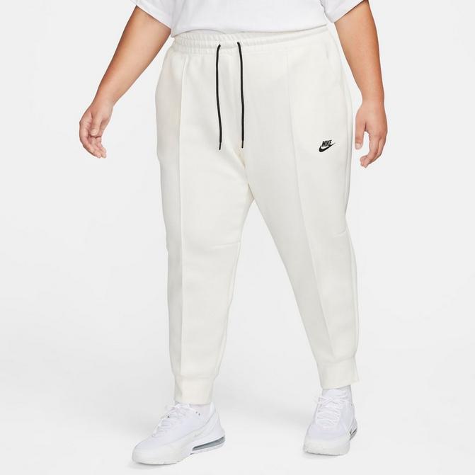 Nike Sportswear Tech Fleece Women's Mid-Rise Joggers (Plus Size