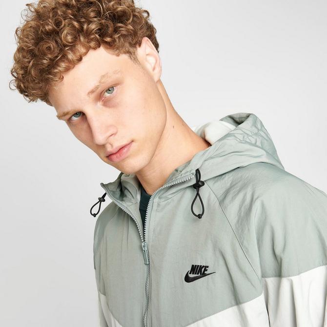 Nike men's sportswear best sale windrunner hooded windbreaker stores