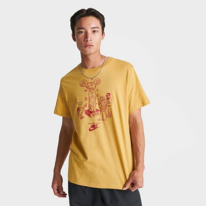 Mens gold best sale nike shirt