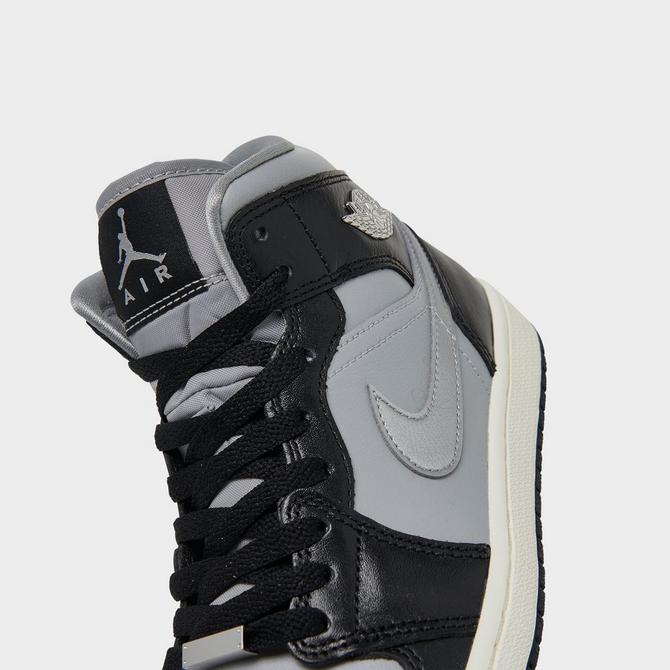 Jordan retro clearance 1 mid se