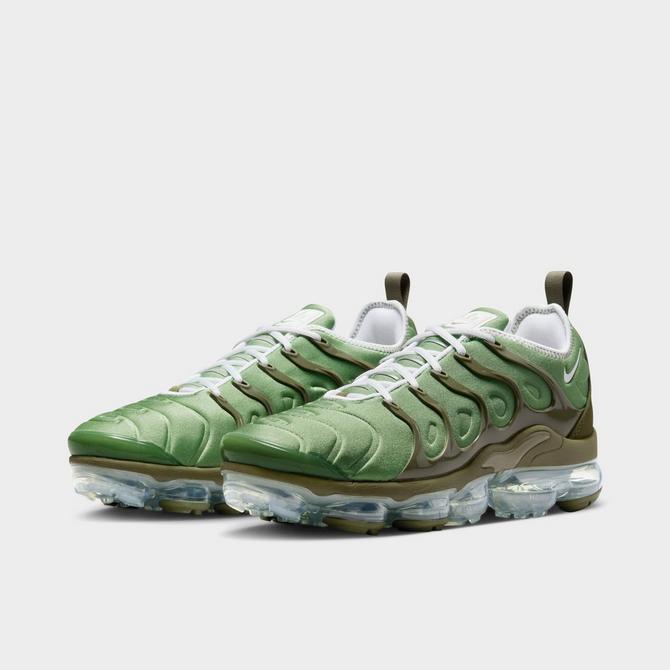 Nike air hotsell vapormax plus amazon