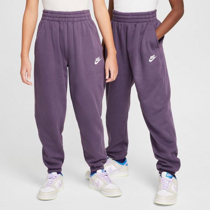 NIKE SPORTSWEAR WOMEN’S FLEECE deals GRAPHIC JOGGERS/BLACK metalic purpke pkus size 1X