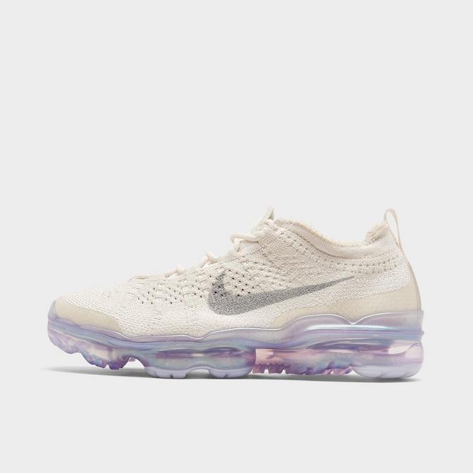 Nike air vapormax flyknit hotsell 2 metallic women's shoe