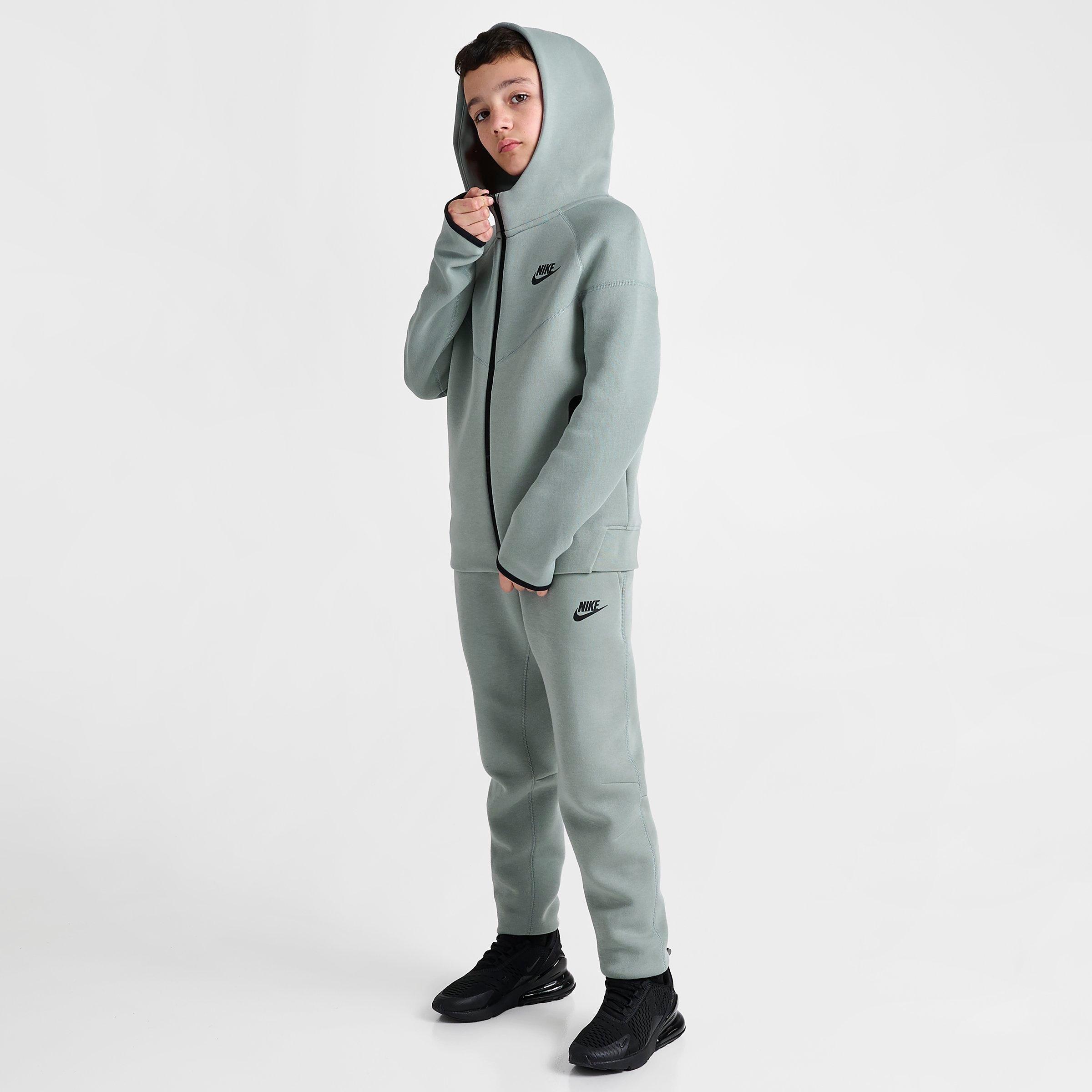 nike winter fleece tracksuit