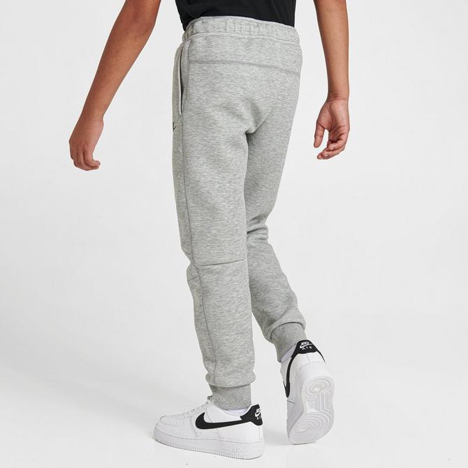 Boys nike 2024 grey joggers