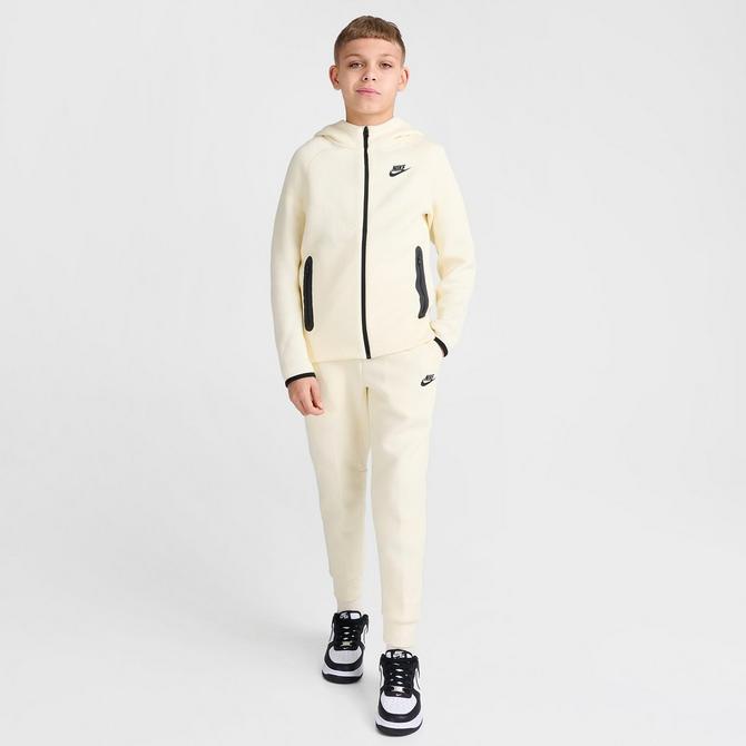 Nike tech shop sweatsuit for toddlers