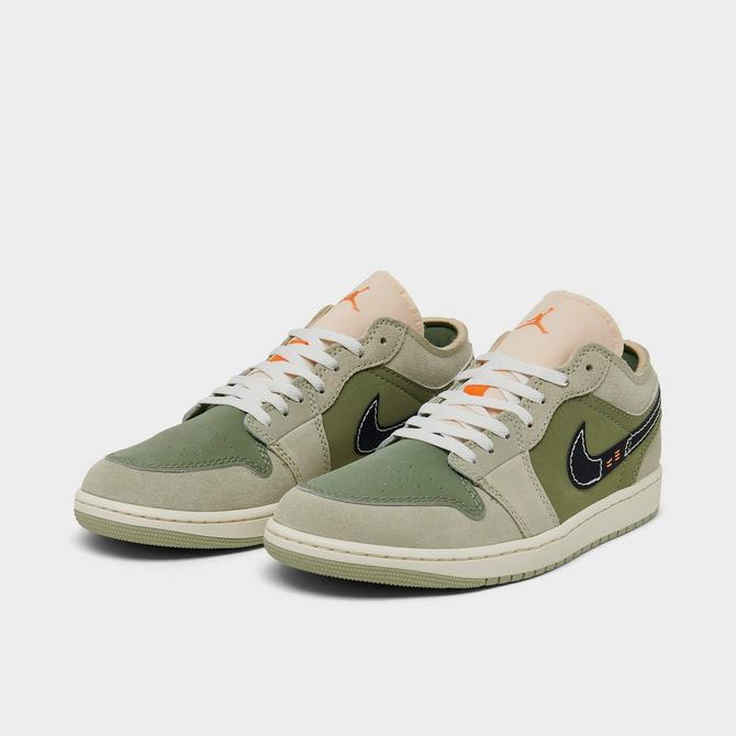 Air Jordan Retro 1 Low SE Casual Shoes